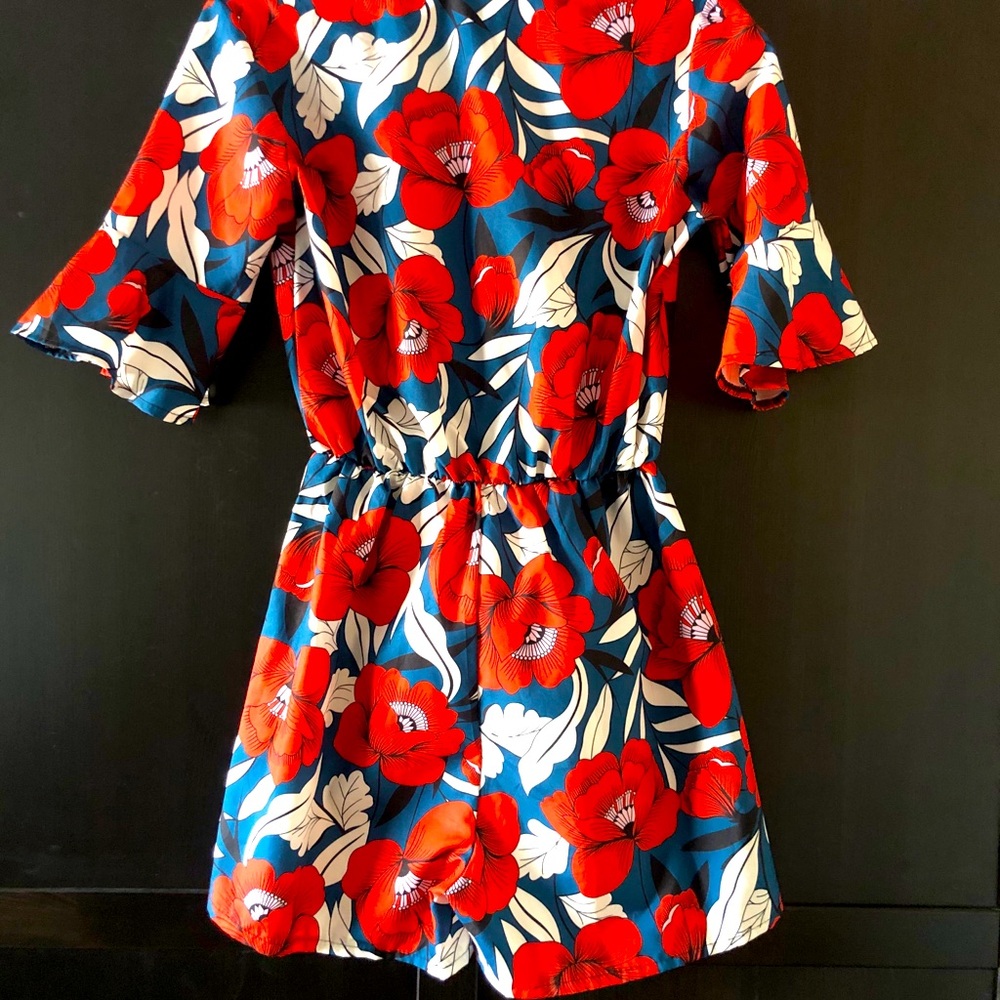 Romper - Picture 2 of 5